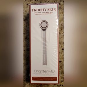 New Trophy Skin BrightenMD Portable Multi-Function Facial Tool - Sealed in Box